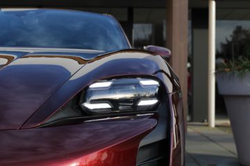 Voertuigafbeelding 7