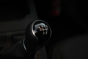 Voertuigafbeelding 11