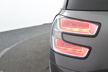 Voertuigafbeelding 31