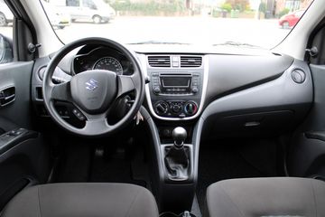 Voertuigafbeelding 6