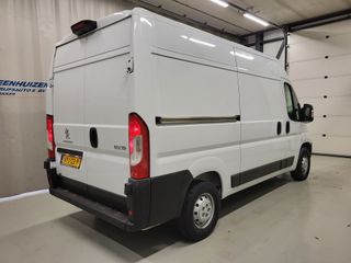 Voertuigafbeelding 2