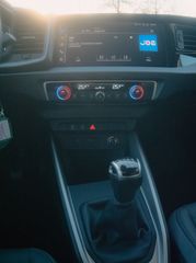 Voertuigafbeelding 16