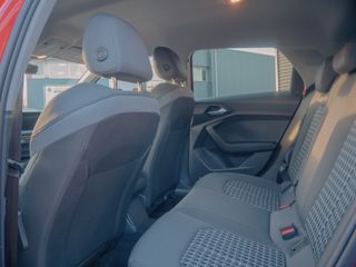 Voertuigafbeelding 26