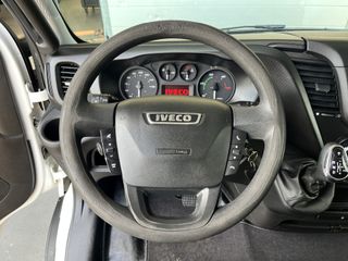 Voertuigafbeelding 37