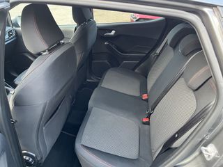 Voertuigafbeelding 8