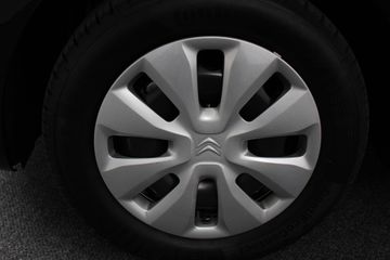 Voertuigafbeelding 19