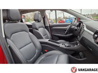 Voertuigafbeelding 12