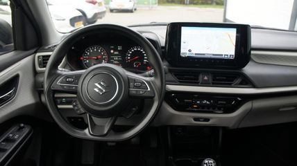 Voertuigafbeelding 8