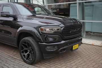 Voertuigafbeelding 28