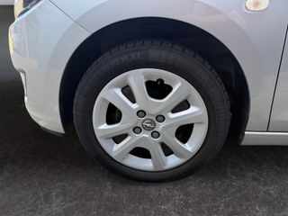 Voertuigafbeelding 14