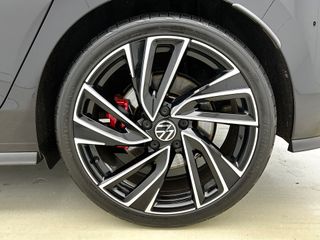 Voertuigafbeelding 36