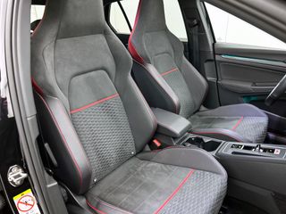 Voertuigafbeelding 37