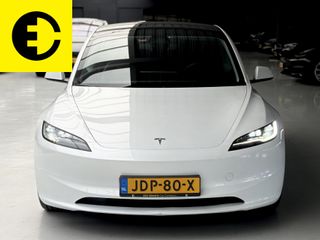 Voertuigafbeelding 10