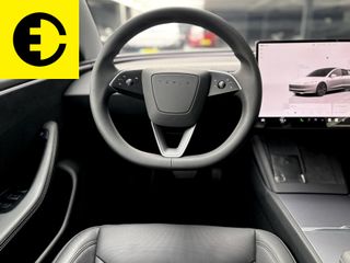 Voertuigafbeelding 3