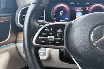 Voertuigafbeelding 8