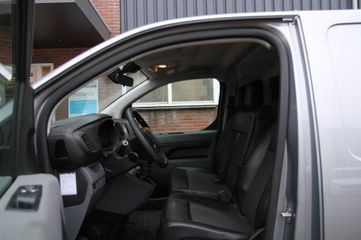 Voertuigafbeelding 2