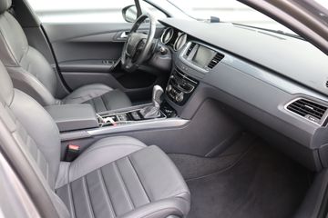 Voertuigafbeelding 19