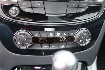 Voertuigafbeelding 35