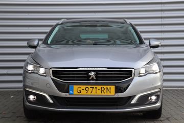 Voertuigafbeelding 4