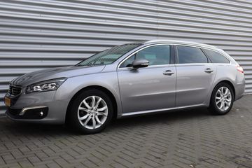 Voertuigafbeelding 5