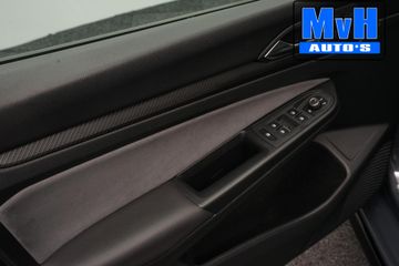 Voertuigafbeelding 51