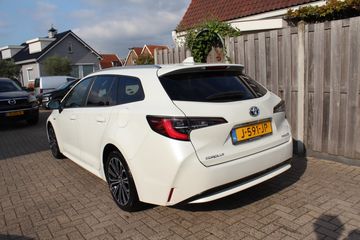 Voertuigafbeelding 3