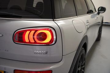 Voertuigafbeelding 32