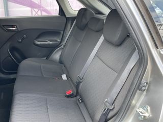 Voertuigafbeelding 19