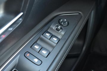 Voertuigafbeelding 26