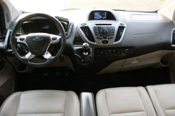 Voertuigafbeelding 12