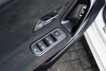 Voertuigafbeelding 41