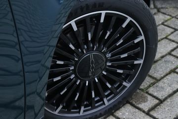 Voertuigafbeelding 9