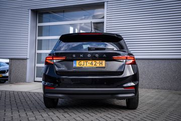 Voertuigafbeelding 9