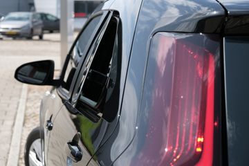 Voertuigafbeelding 38