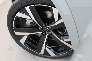 Voertuigafbeelding 37