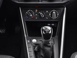 Voertuigafbeelding 32