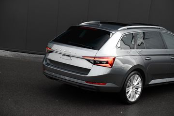 Voertuigafbeelding 7