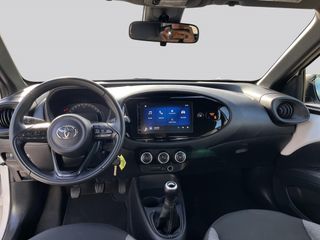 Voertuigafbeelding 12