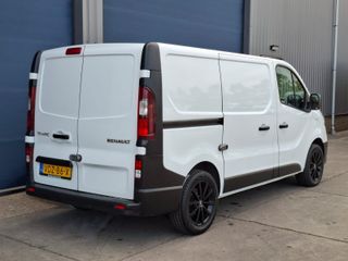 Voertuigafbeelding 6