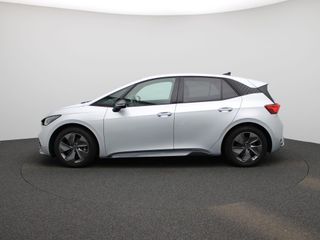 Voertuigafbeelding 3