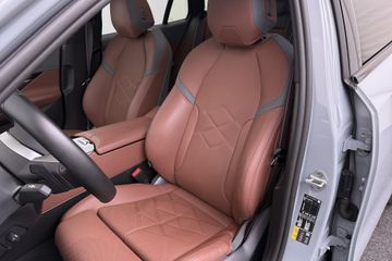 Voertuigafbeelding 11