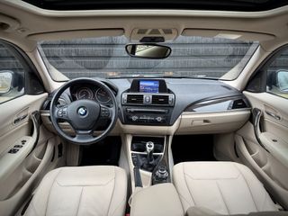 Voertuigafbeelding 49