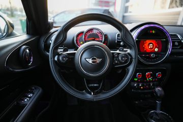 Voertuigafbeelding 16