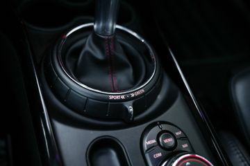 Voertuigafbeelding 23