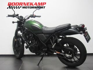 Voertuigafbeelding 4