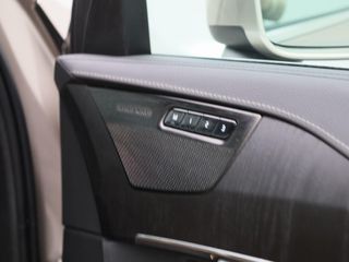 Voertuigafbeelding 42