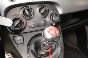 Voertuigafbeelding 28