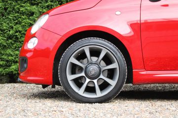 Voertuigafbeelding 3