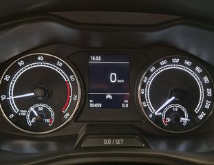 Voertuigafbeelding 16