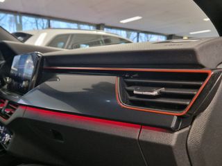 Voertuigafbeelding 23